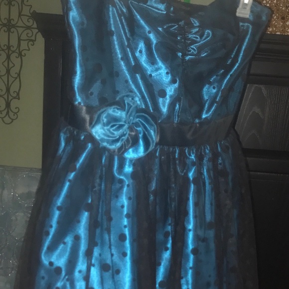 Strapless above knee dress - Picture 1 of 2